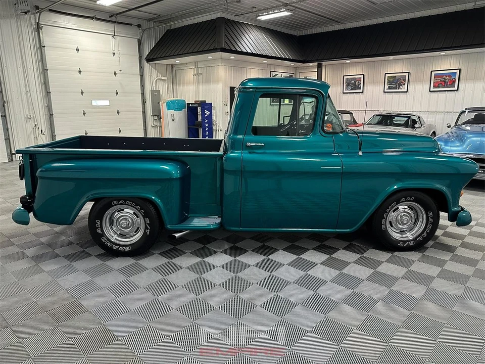 1955 Chevrolet Task Force - Image 7 of 31