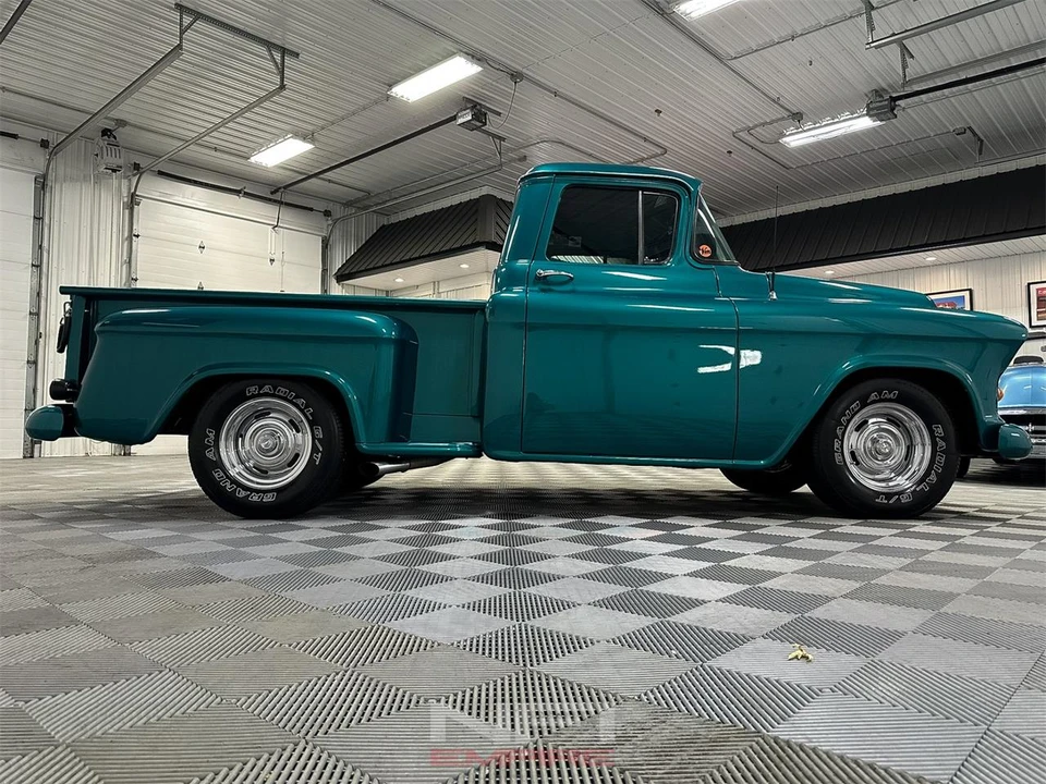 1955 Chevrolet Task Force - Image 17 of 31