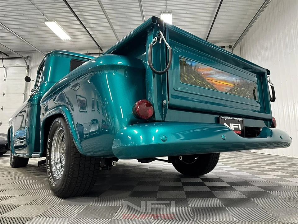 1955 Chevrolet Task Force - Image 21 of 31