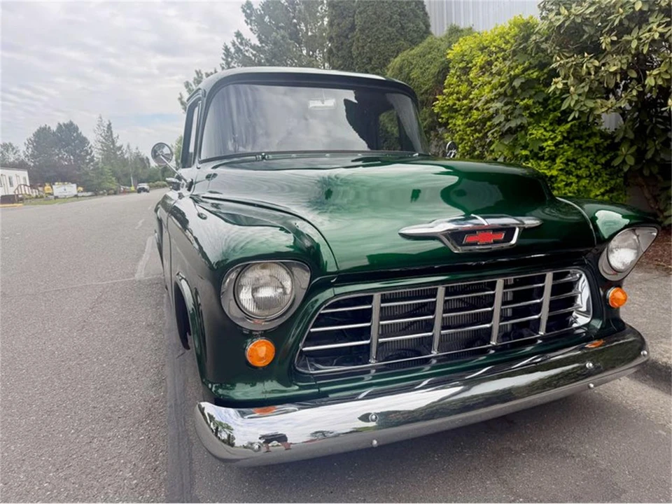 1955 Chevrolet Task Force - Image 12 of 31