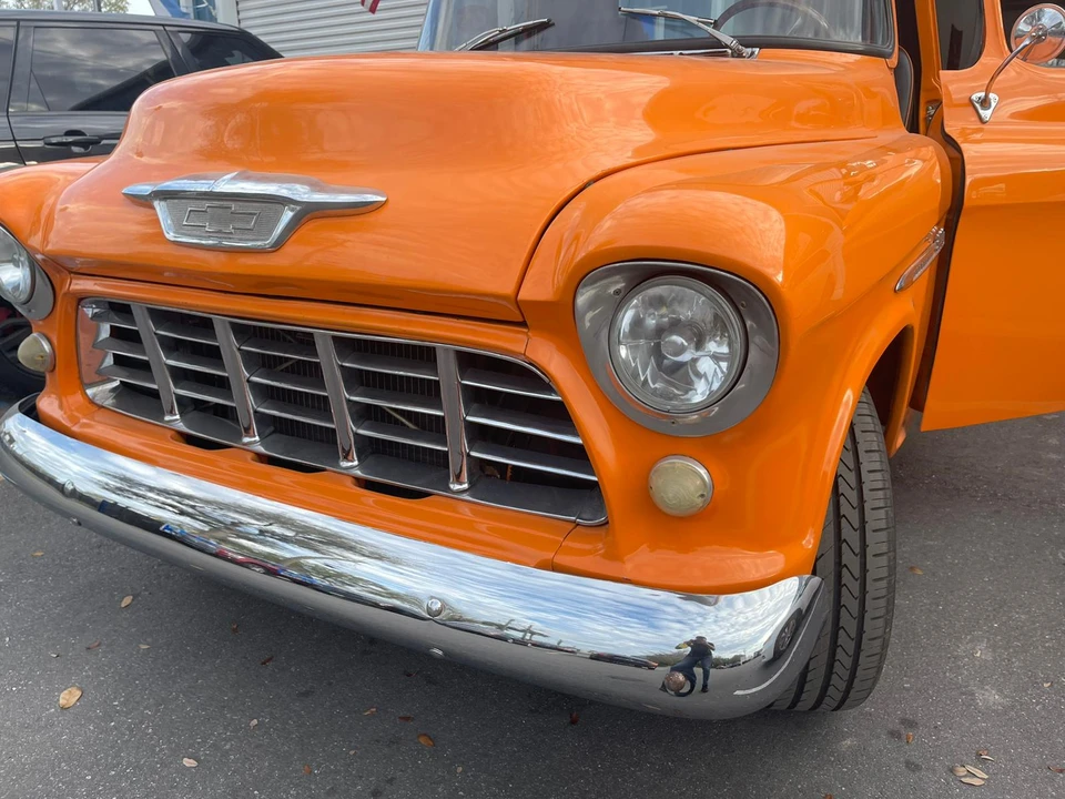 1955 Chevrolet Task Force - Image 27 of 31