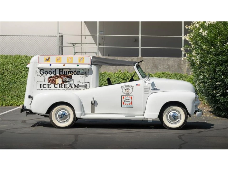 1955 Chevrolet Task Force - Image 4 of 31