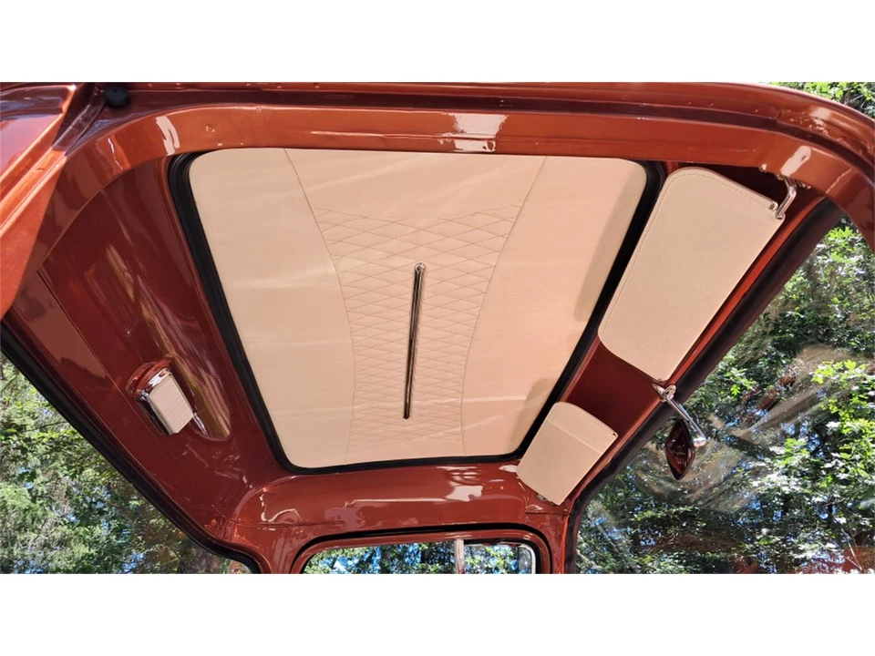 1955 Chevrolet Task Force - Image 22 of 27