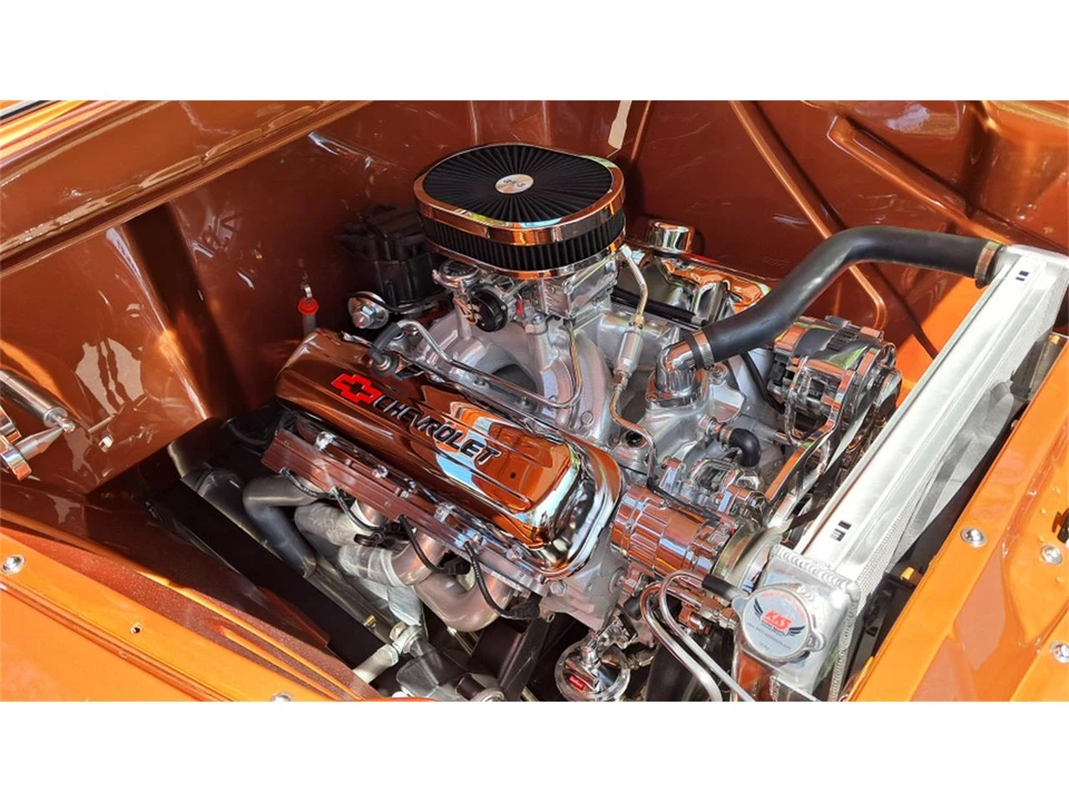 1955 Chevrolet Task Force - Image 24 of 27