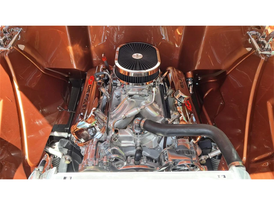 1955 Chevrolet Task Force - Image 26 of 27
