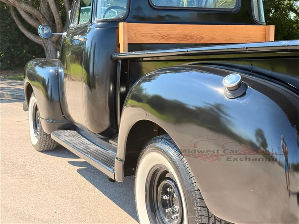 1955 Chevrolet Task Force - Image 22 of 31