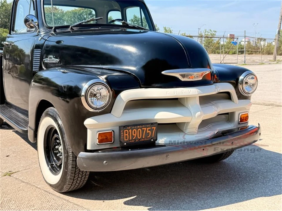 1955 Chevrolet Task Force - Image 28 of 31