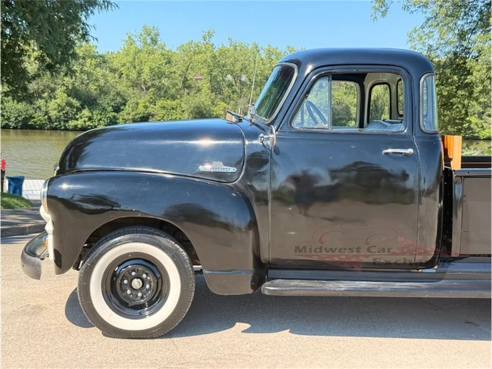 1955 Chevrolet Task Force - Image 19 of 31