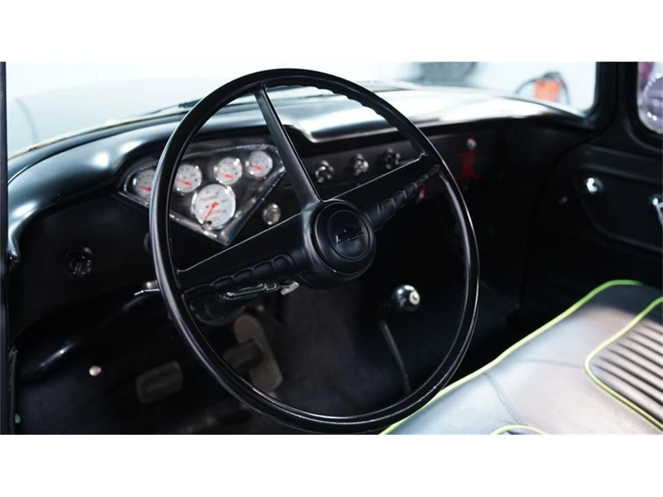 1955 Chevrolet Task Force - Image 30 of 31