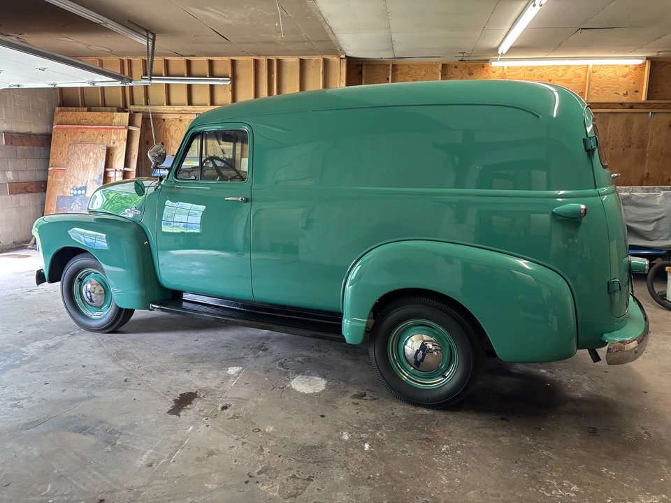 1955 Chevrolet Task Force - Image 23 of 31