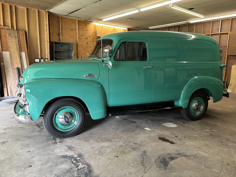 1955 Chevrolet Task Force - Image 10 of 31