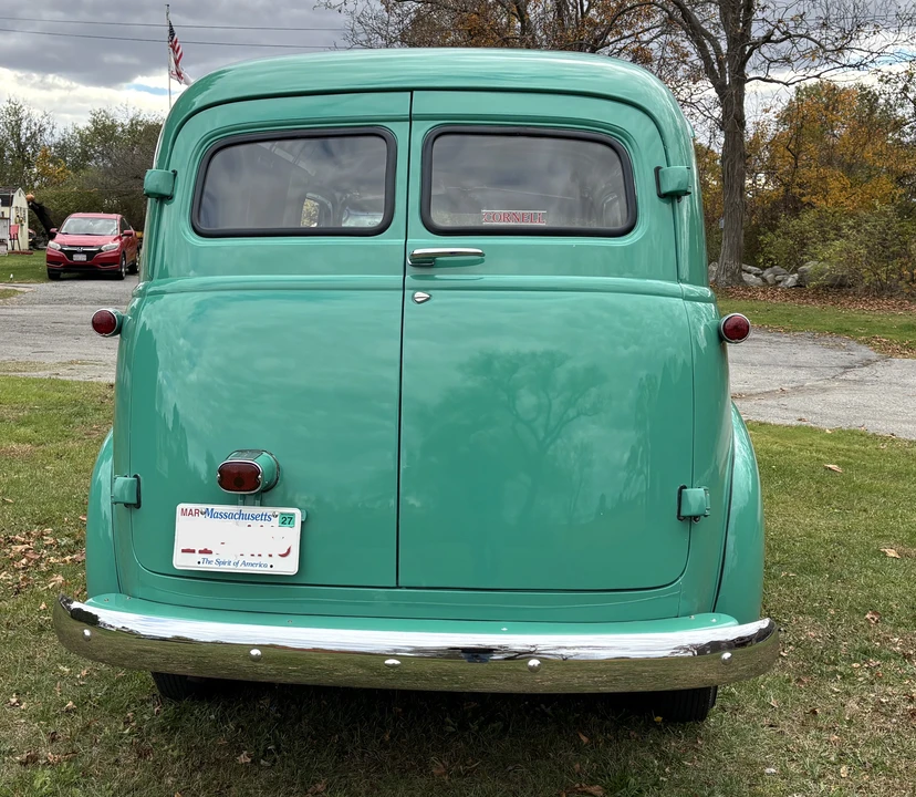 1955 Chevrolet Task Force - Image 6 of 31
