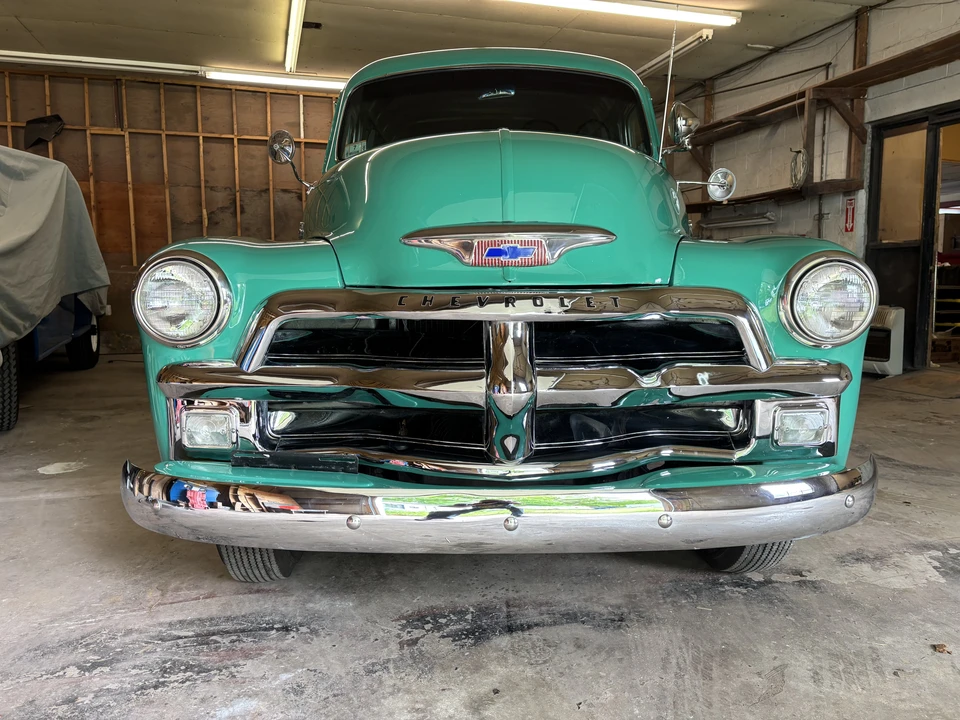 1955 Chevrolet Task Force - Image 15 of 31