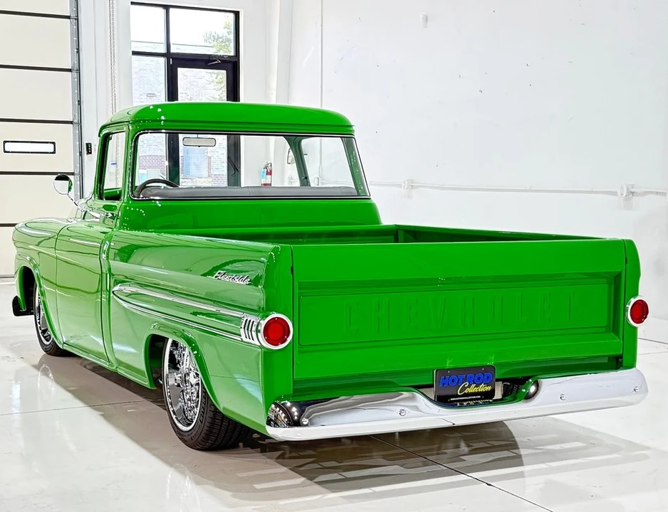1955 Chevrolet Task Force - Image 6 of 31