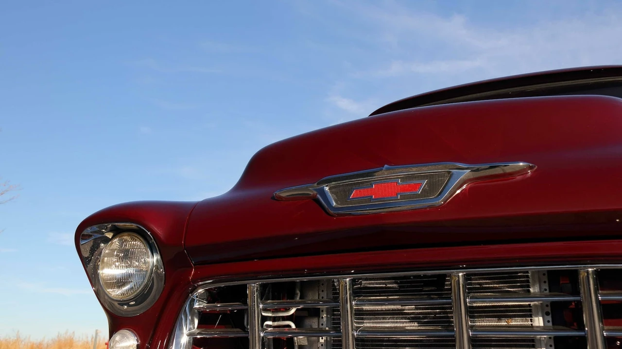 1955 Chevrolet Task Force - Image 11 of 28