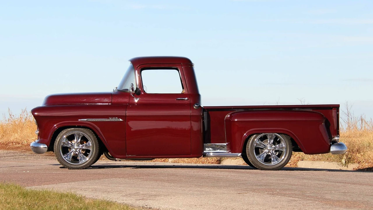 1955 Chevrolet Task Force - Image 2 of 28
