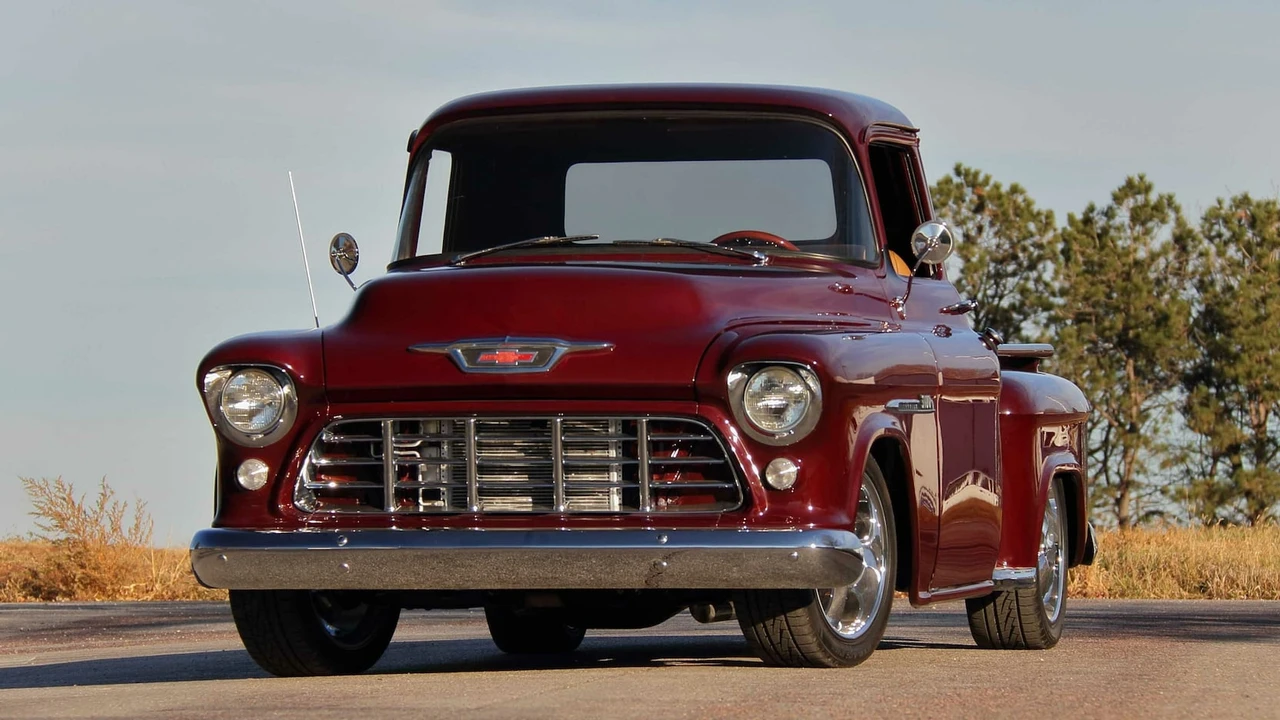1955 Chevrolet Task Force - Image 21 of 28