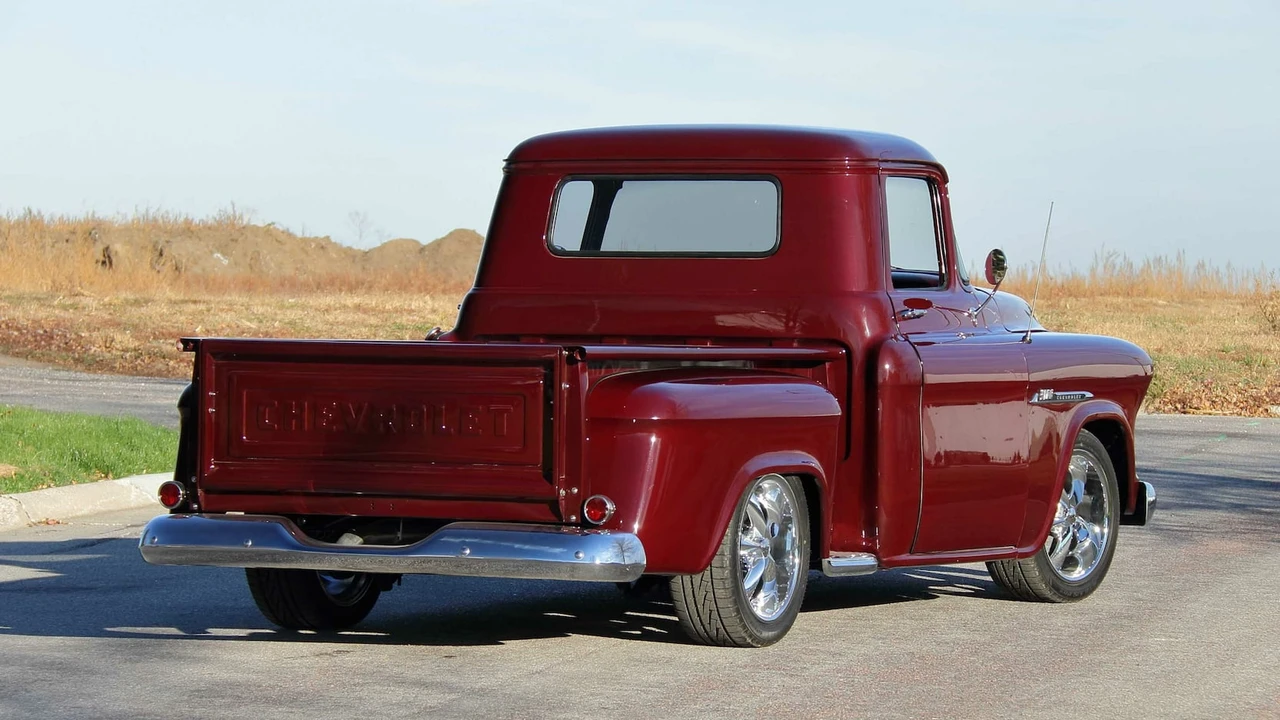 1955 Chevrolet Task Force - Image 24 of 28