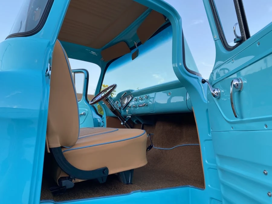 1955 Chevrolet Task Force - Image 12 of 31