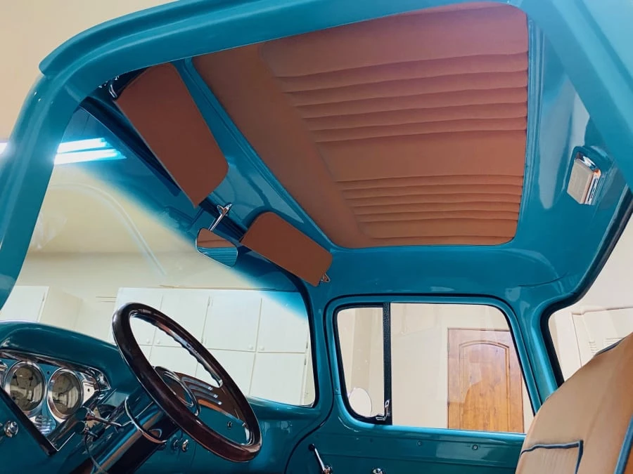 1955 Chevrolet Task Force - Image 26 of 31