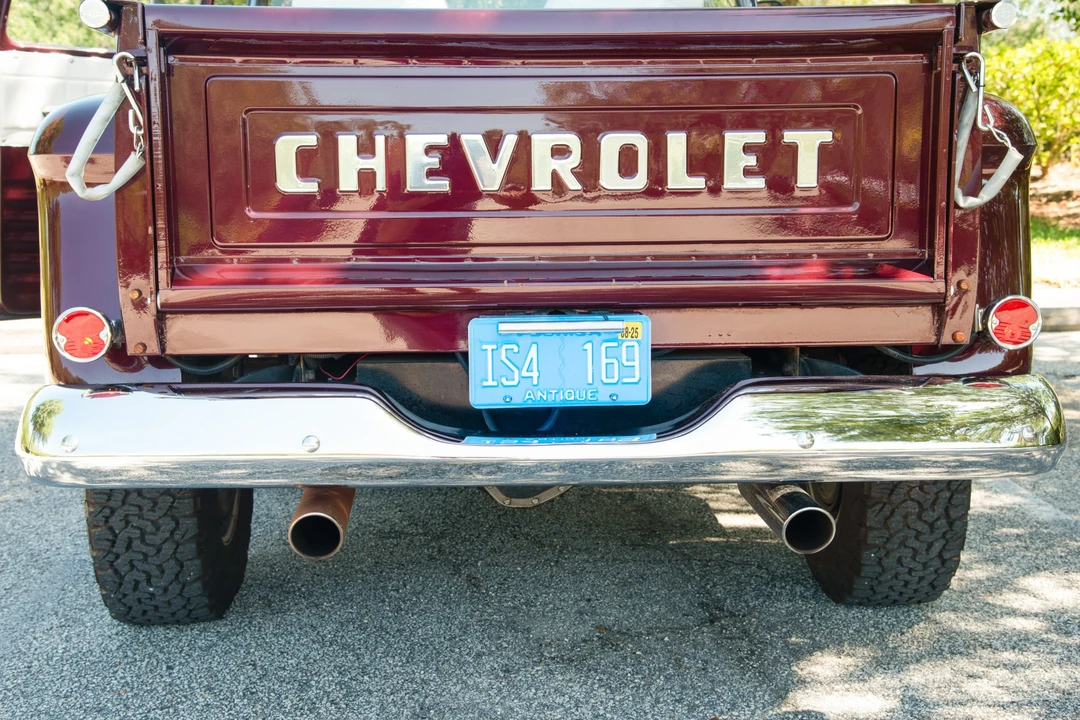 1955 Chevrolet Task Force - Image 10 of 31