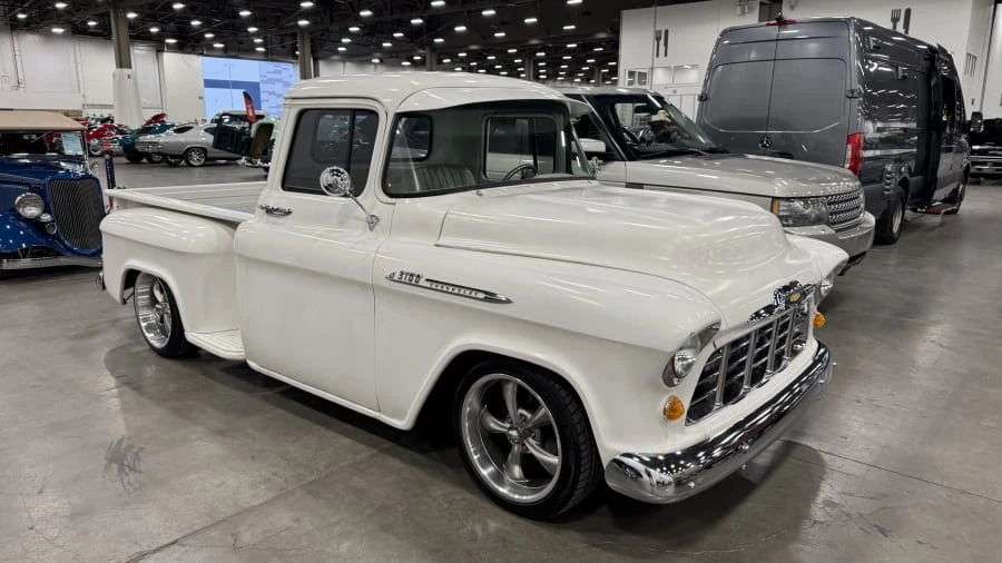1955 Chevrolet Task Force - Image 3 of 5