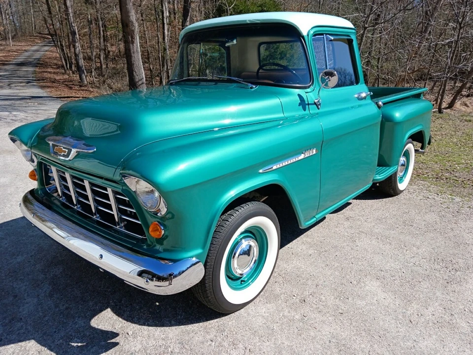 1955 Chevrolet Task Force - Image 5 of 31
