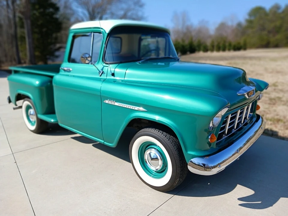 1955 Chevrolet Task Force - Image 13 of 31