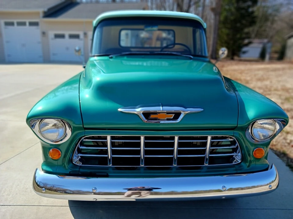 1955 Chevrolet Task Force - Image 14 of 31