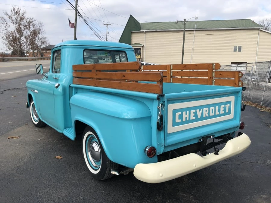 1955 Chevrolet Task Force - Image 9 of 10