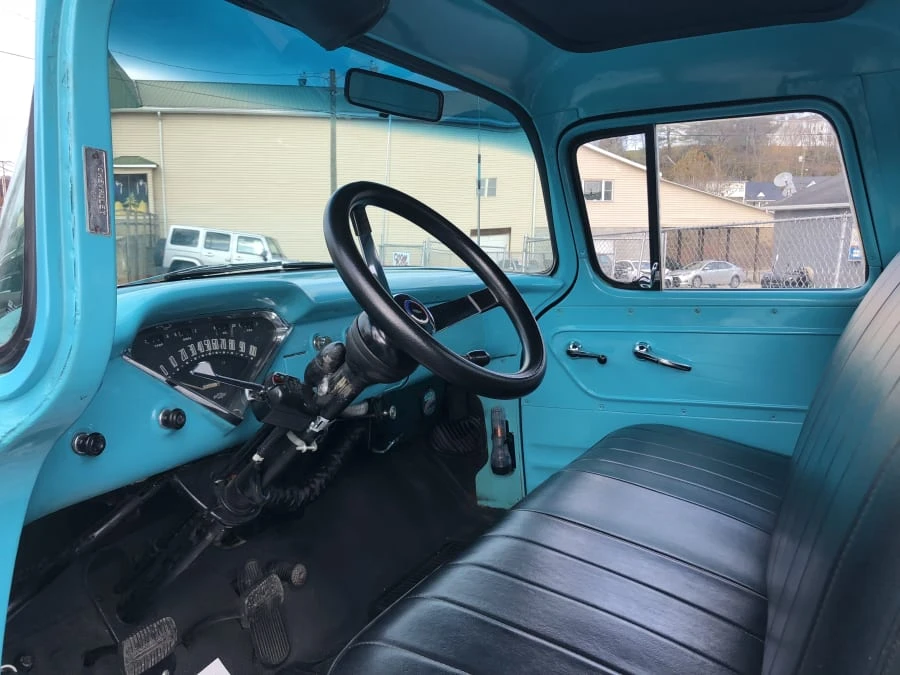 1955 Chevrolet Task Force - Image 4 of 10