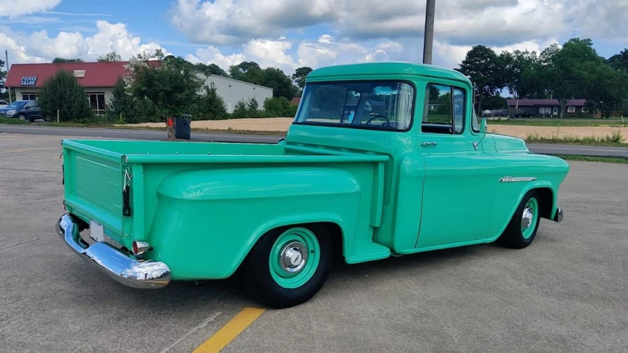 1955 Chevrolet Task Force - Image 22 of 24