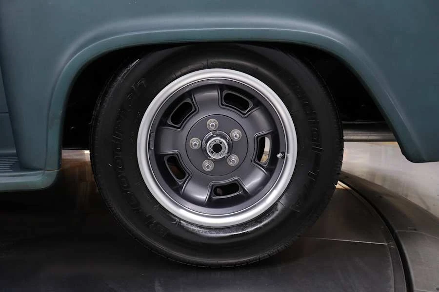 1955 Chevrolet Task Force - Image 17 of 31