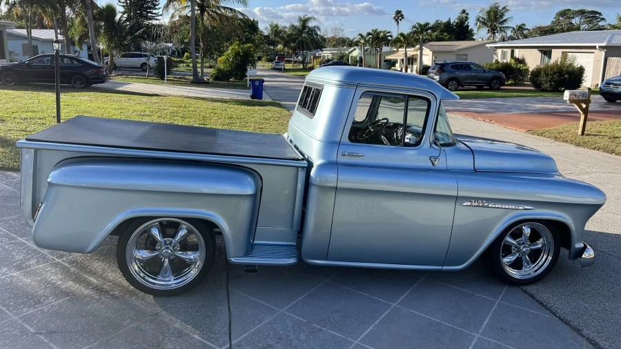 1955 Chevrolet Task Force - Image 4 of 15