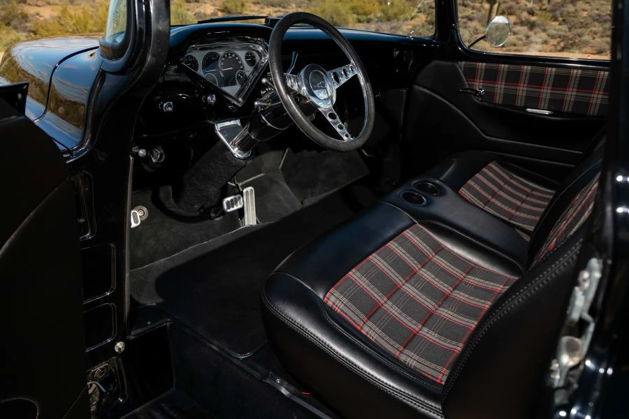 1955 Chevrolet Task Force - Image 21 of 31