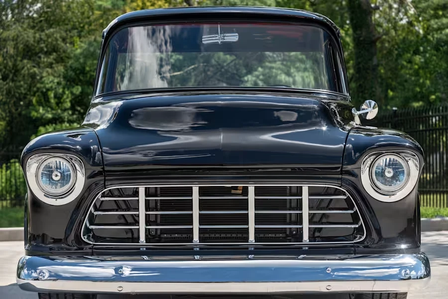 1955 Chevrolet Task Force - Image 25 of 31