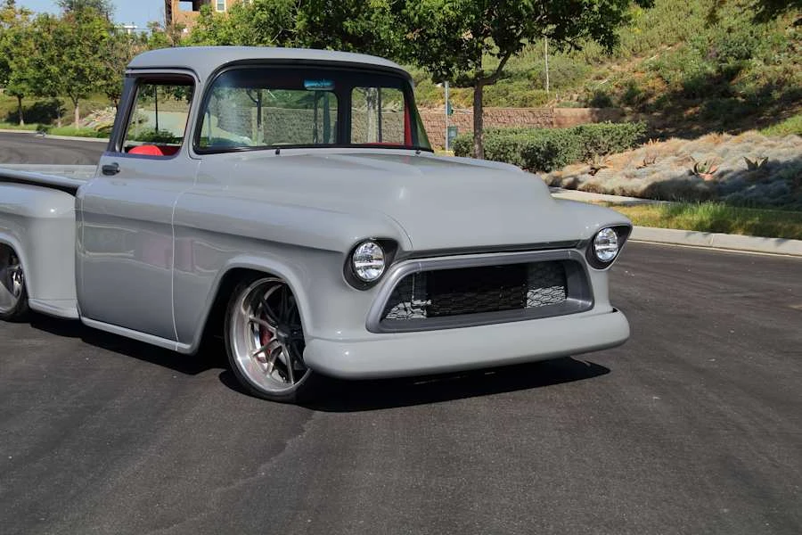 1955 Chevrolet Task Force - Image 21 of 31