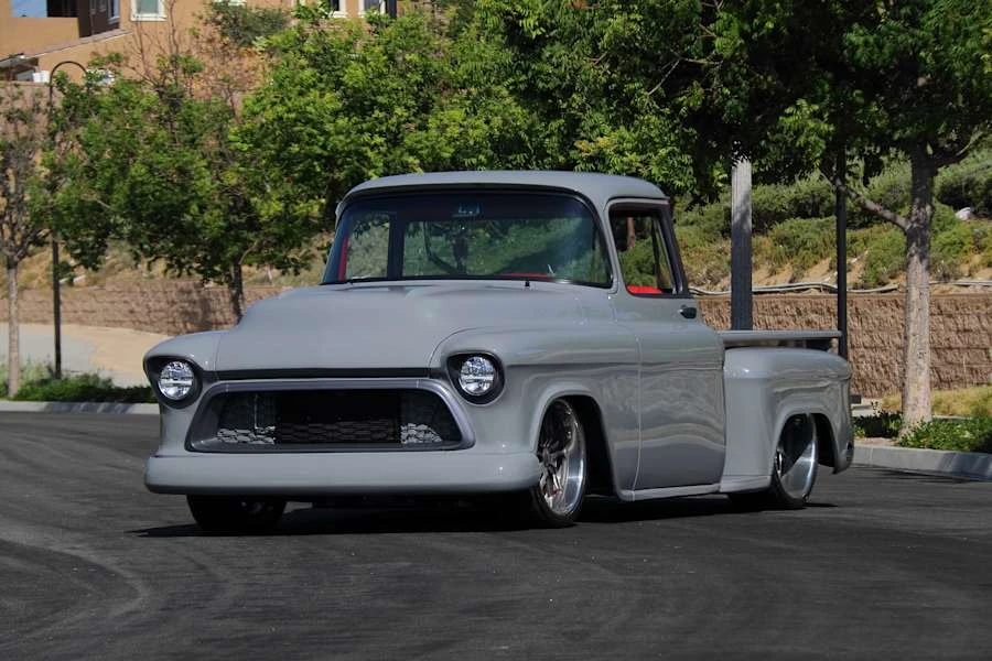1955 Chevrolet Task Force - Image 23 of 31