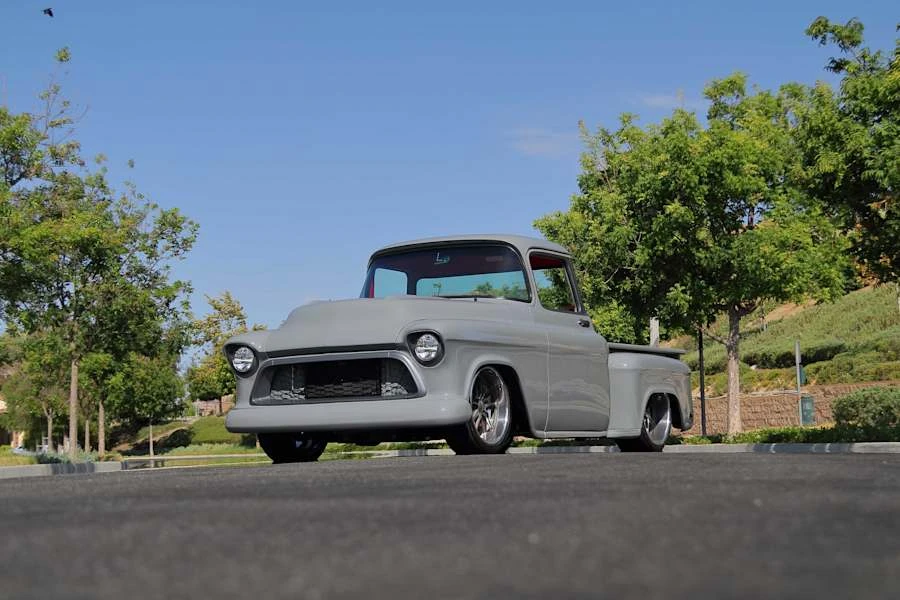 1955 Chevrolet Task Force - Image 8 of 31