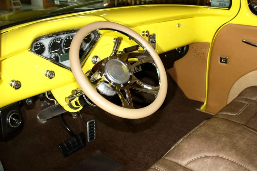 1955 Chevrolet Task Force - Image 11 of 15