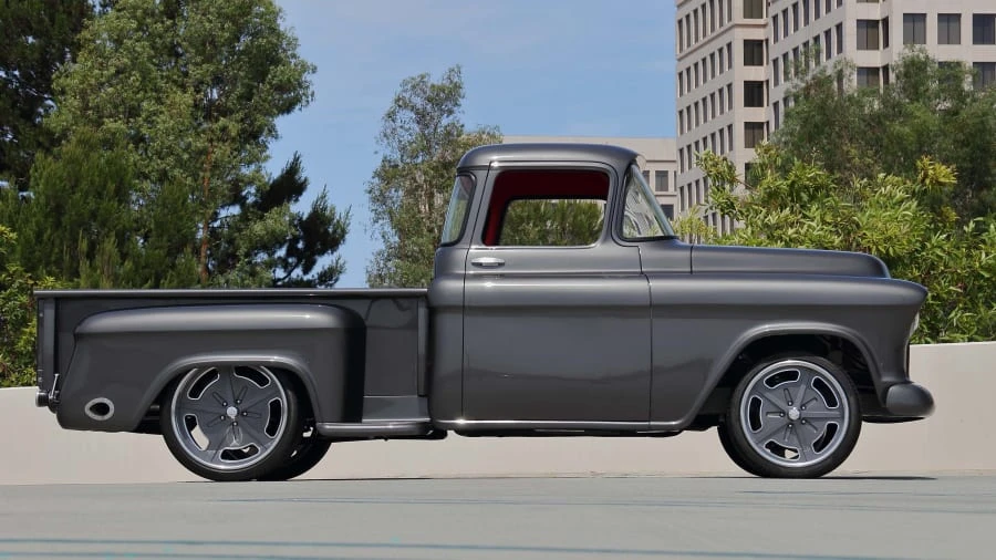 1955 Chevrolet Task Force - Image 8 of 31