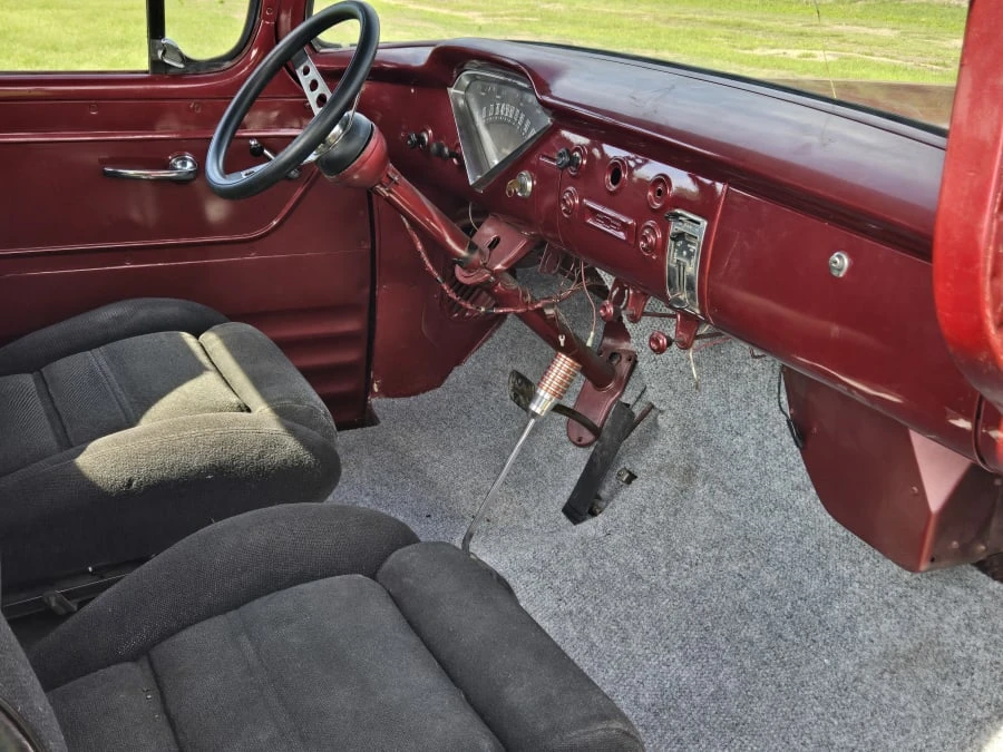 1955 Chevrolet Task Force - Image 10 of 13