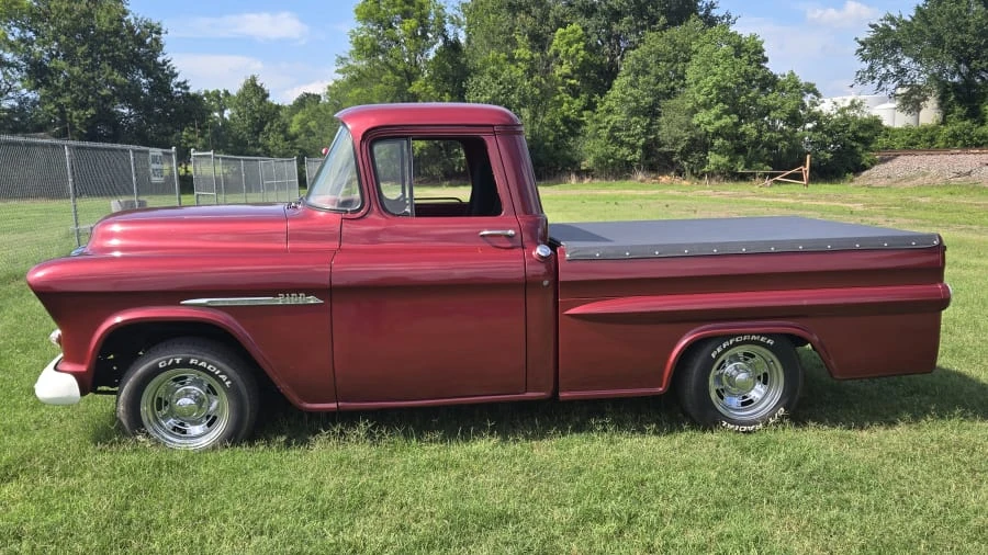 1955 Chevrolet Task Force - Image 6 of 13