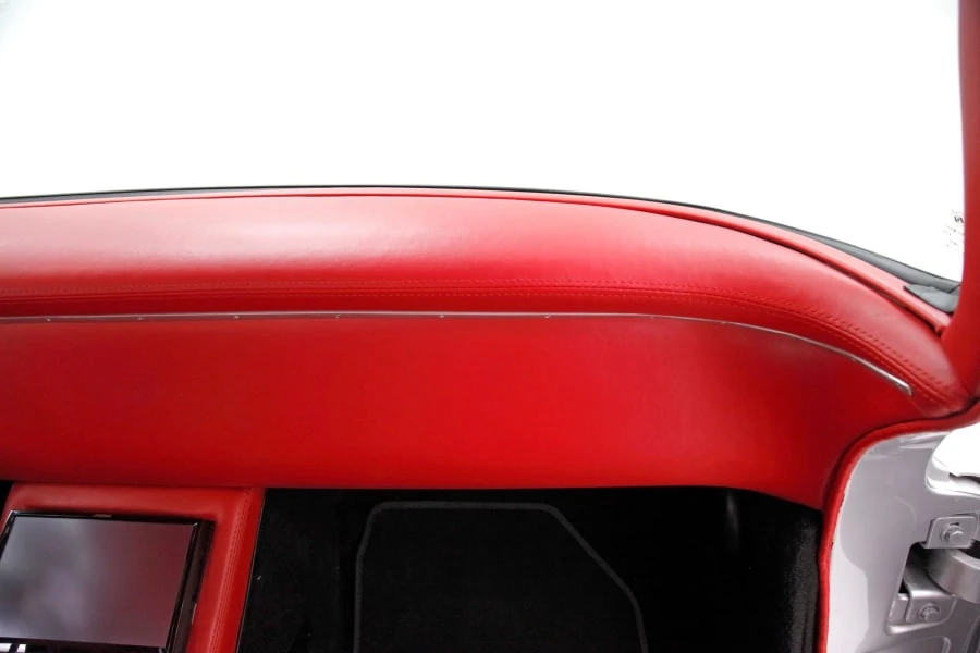1955 Chevrolet Task Force - Image 28 of 31