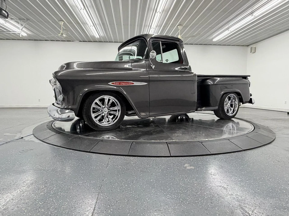 1955 Chevrolet Task Force - Image 4 of 31