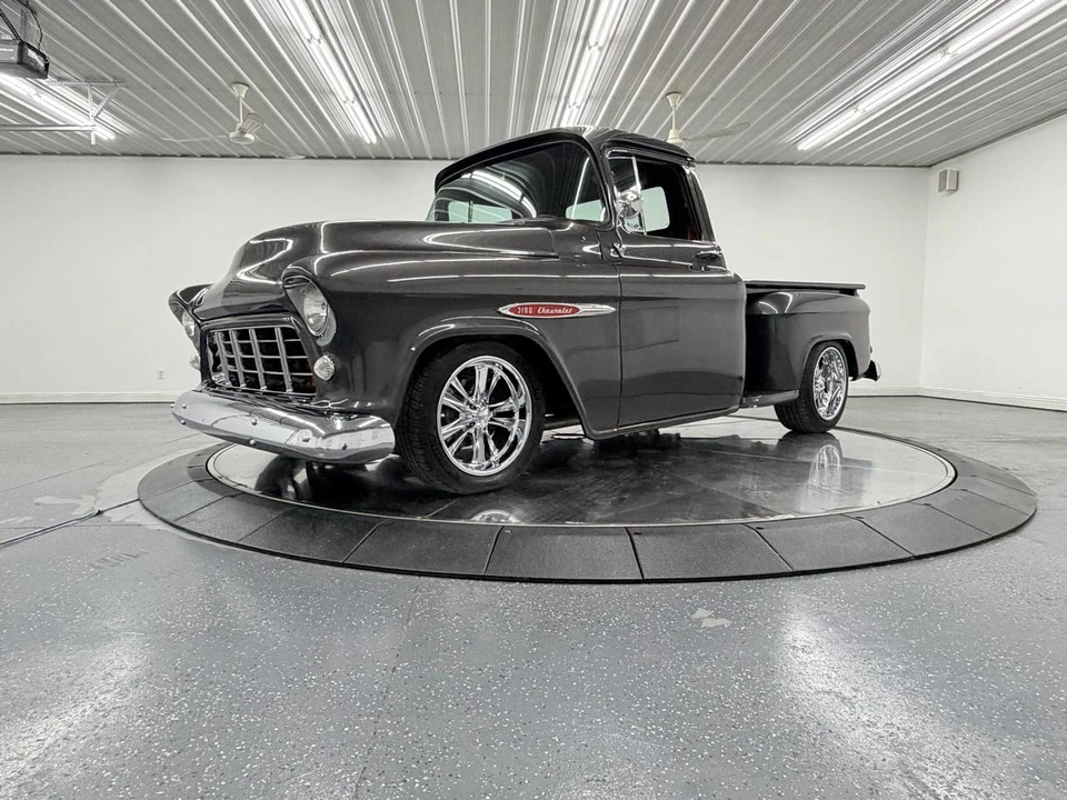 1955 Chevrolet Task Force - Image 6 of 31