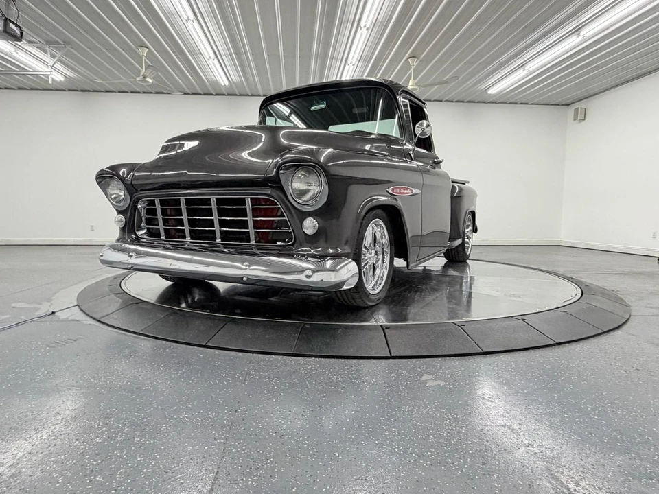 1955 Chevrolet Task Force - Image 11 of 31