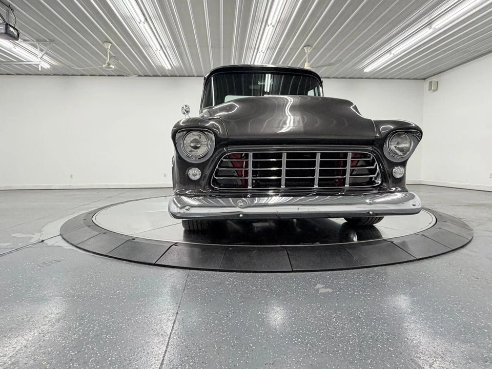 1955 Chevrolet Task Force - Image 13 of 31