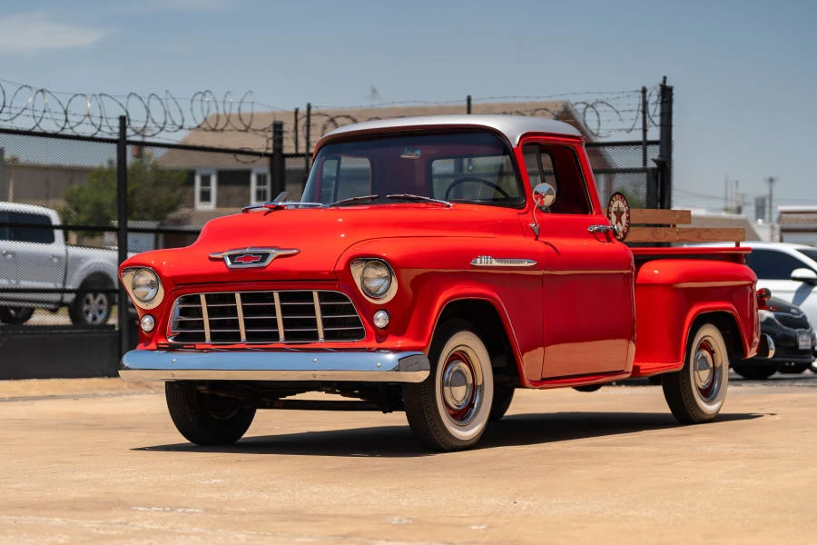 1955 Chevrolet Task Force - Image 10 of 30