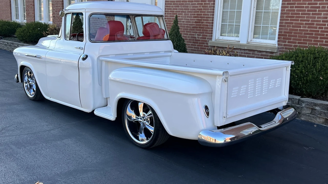 1955 Chevrolet Task Force - Image 3 of 9